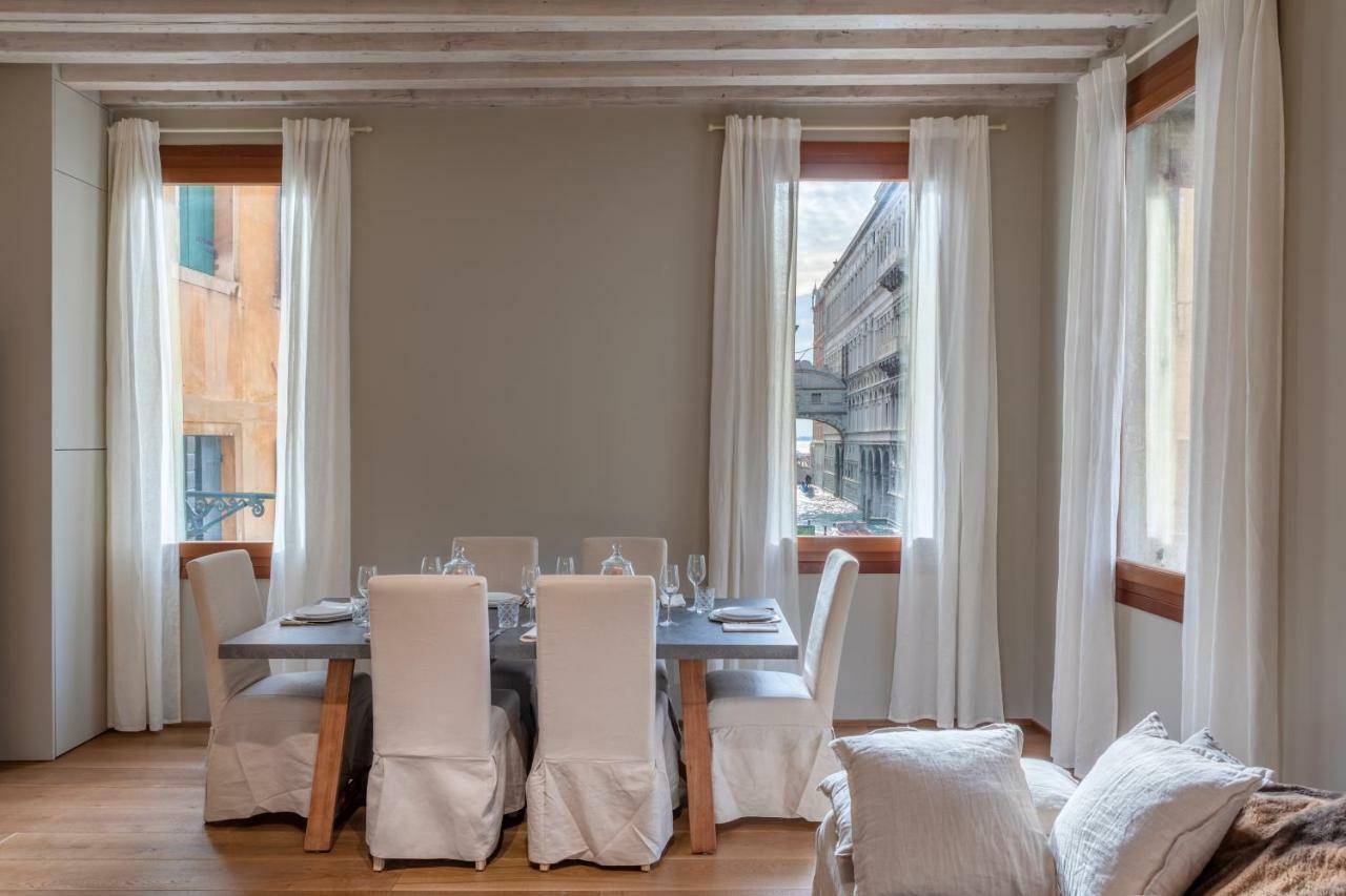 Bridge Of Sighs Luxurious Apartment Venedig Eksteriør billede